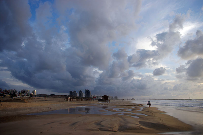 Cloud in a cloud. Using ONAP in the Microsoft Azure public cloud yields rapid time to market and ease of scale